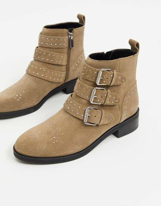 blundstone the winter chisel toe