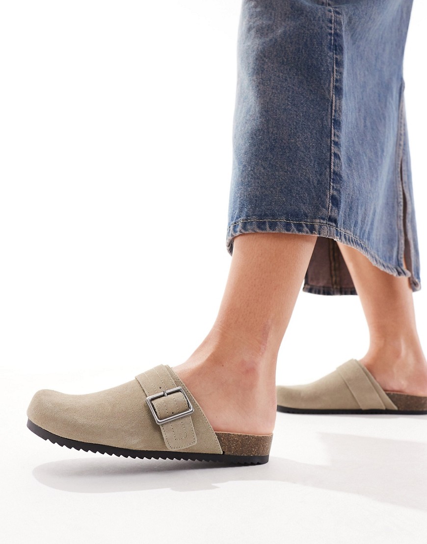 Pull & Bear suede clog with buckle in stone-Neutral