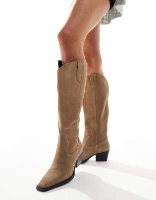 Pull&Bear suede western boots in light brown