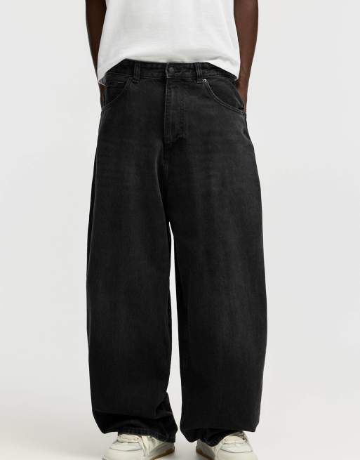 Pull&Bear super baggy jeans in black