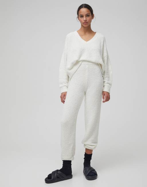 Pull&Bear – Super weiche Lounge-Hose in Creme, Kombiteil