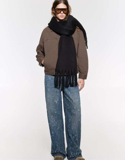 Pull&Bear – Svart halsduk i mohairstil, 2 av 3