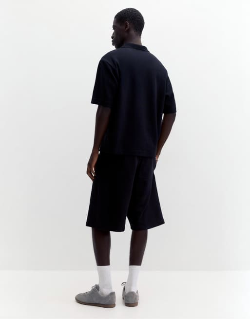 Pull&Bear – Svart pikétröja i dubbelstickat material med korta ärmar, 2 av 7