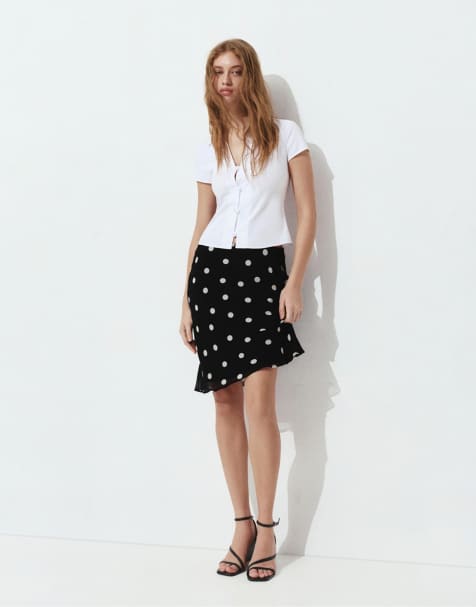 Pull&Bear – Svart, prickig minikjol - view 1