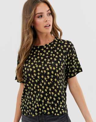 pull and bear floral shirt