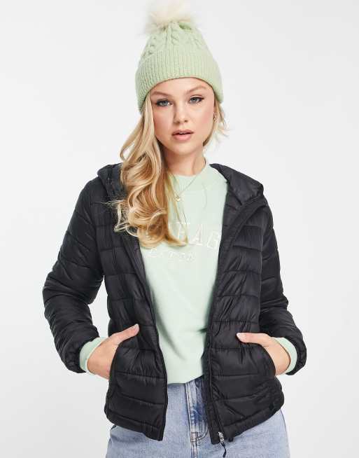 Pull&Bear – Svart vadderad kappa med huva