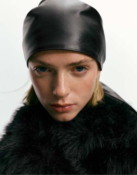 Pull&Bear – Svarta bandana i läderimitation - view 1