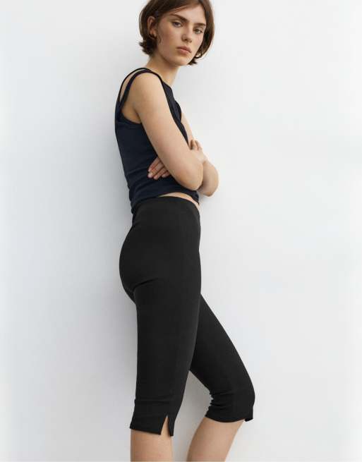 Pull&Bear – Svarta capribyxor, 3 av 4
