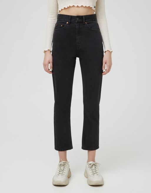 Pull&Bear - Svarta mom-jeans med smal passform