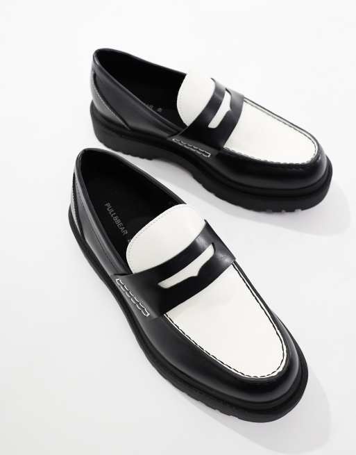 Pull&Bear – Svarta och vita loafers, 2 av 4