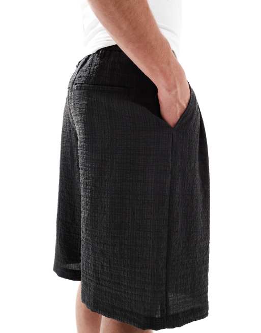 Pull&Bear – Svarta shorts med veck i bäckebölja, del av set, 3 av 5