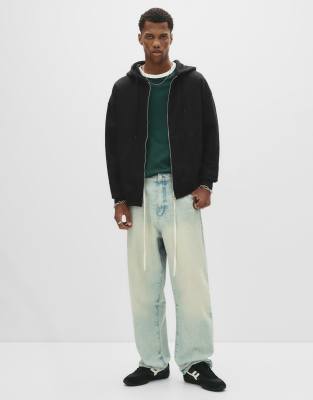 Pull & Bear - Sweat à capuche basique avec fermeture zippée - Noir