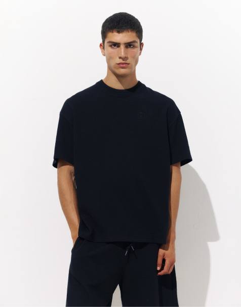 Pull&Bear - Sweatshirt met korte mouwen en logo in zwart - view 1