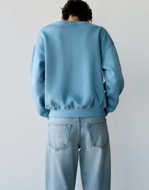 Pull&Bear Sweatshirt mit Grafik und Rundhalsausschnitt in Mittelblau, 2 von 7