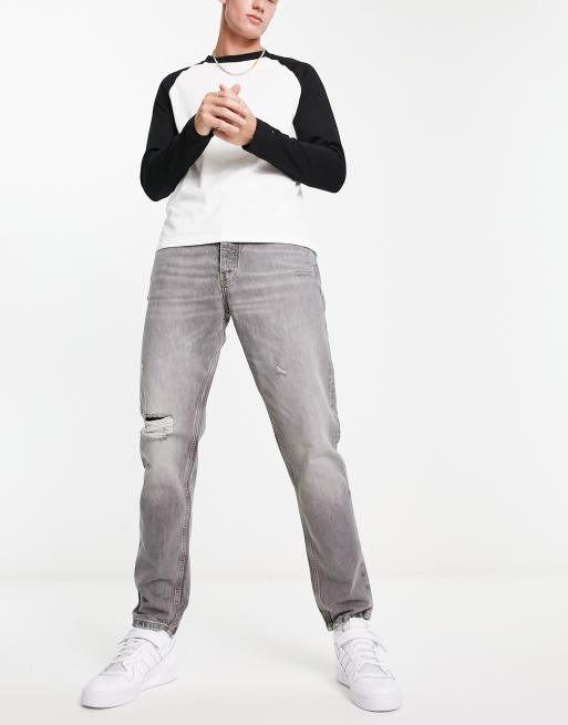 Pull&Bear – Szare jeansy o dopasowanym kroju z przetarciami