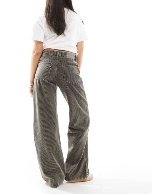 Pull&Bear – Szare sztruksowe jeansy z szerokimi nogawkami, 3 z 5
