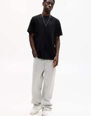 Pull & Bear - T-shirt à manches courtes basique en coton - Noir