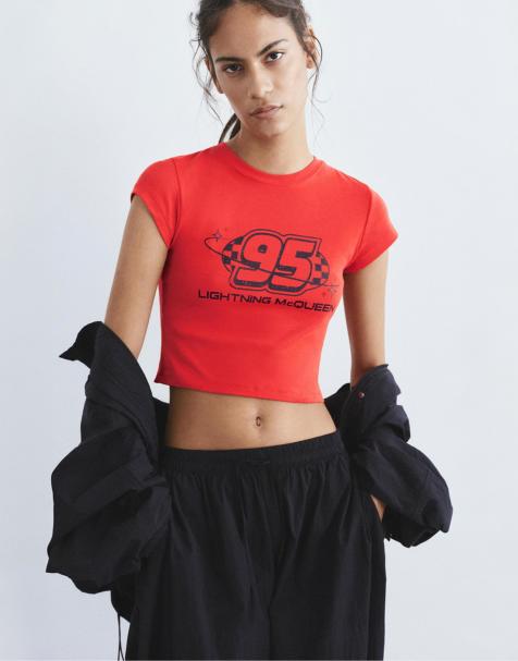 Pull&Bear - T-shirt à motif Cars - Rouge - view 1