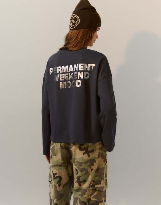 Pull&Bear t-shirt à slogan métallisé gris foncé, 2 de 7
