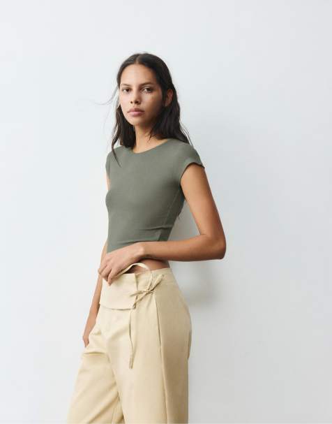 Pull&Bear - T-shirt ajusté à manches volumineuses - Kaki - view 1