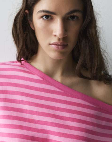 Pull&Bear - T-shirt asymétrique à manches courtes - Rose - view 1