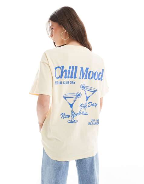 Pull&Bear - T-shirt giallo burro con grafica di Martini - view 1