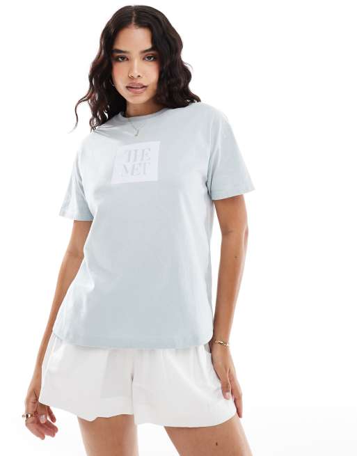 Pull&Bear – T-Shirt in Blassblau mit „The Met“-Grafik | ASOS
