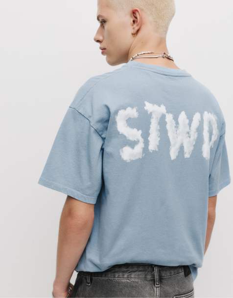 Pull&Bear – T-Shirt in Blau mit „STWD“-Logo im Wolken- und Flugzeug-Design - view 1