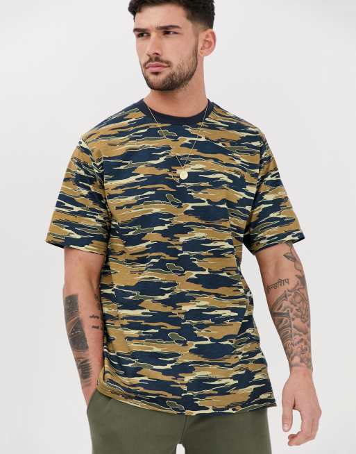 Pull&Bear t-shirt in camo | ASOS