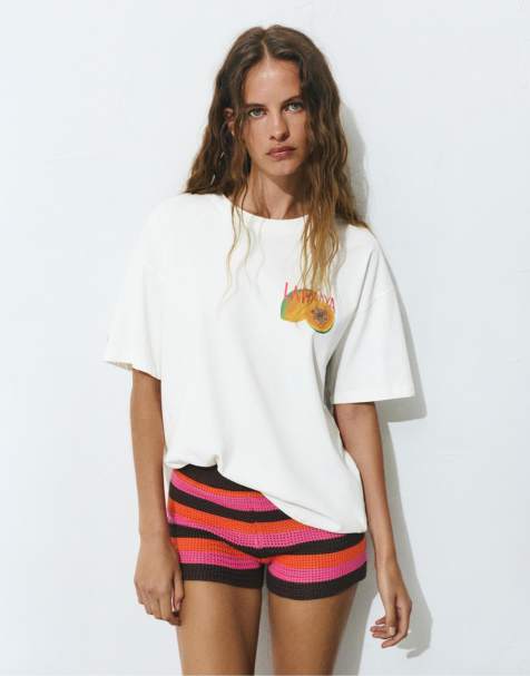 Pull&Bear – T-Shirt in Eisweiß mit Papaya-Print - view 1