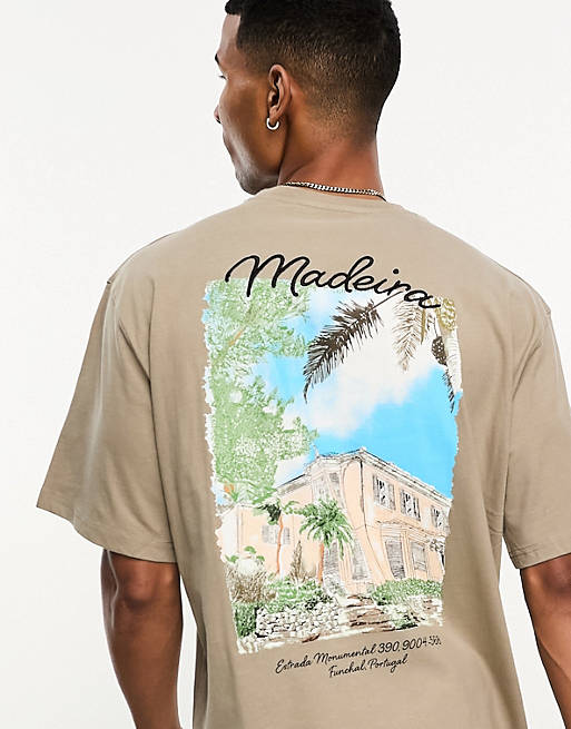 asos.com | Pull&Bear – T-Shirt in Hellbraun mit „Madeira“-Grafikprint