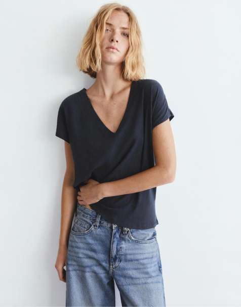 Pull&Bear - T-shirt in misto lino grigio medio con scollo a V - view 1