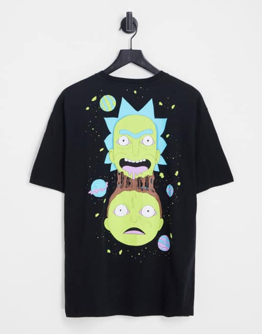 Pull&Bear – T-Shirt in Schwarz mit „Rick and Morty“-Grafikprint