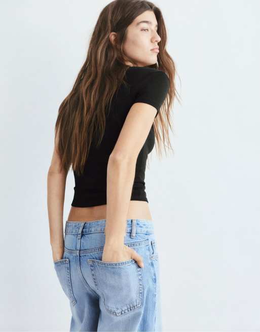Pull&Bear – T-Shirt in Schwarz mit V-Ausschnitt, 4 von 4