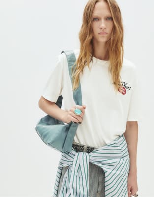 Pull & Bear - T-Shirt in Weiß mit „Breakfast"-Print
