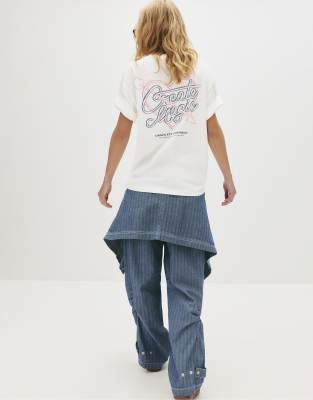 Pull & Bear - T-Shirt in Weiß mit Herz-Print