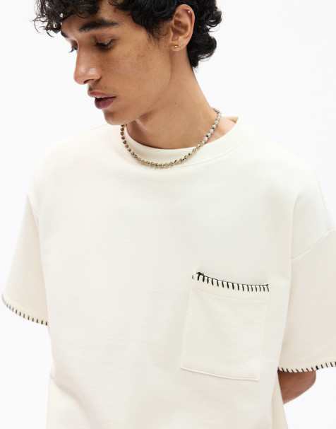 Pull&Bear – T-Shirt in Weiß mit Kontrastnähten - view 1
