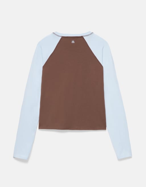 Pull&Bear t-shirt med nummertryck och raglanärmar i brun, 7 av 7
