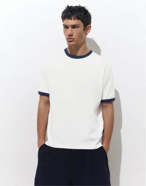 Pull&Bear - T-shirt met contrasterende boorden in gebroken wit - view 1