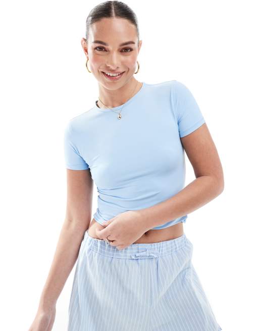 Pull&Bear - T-shirt mini a maniche corte blu chiaro in poliammide