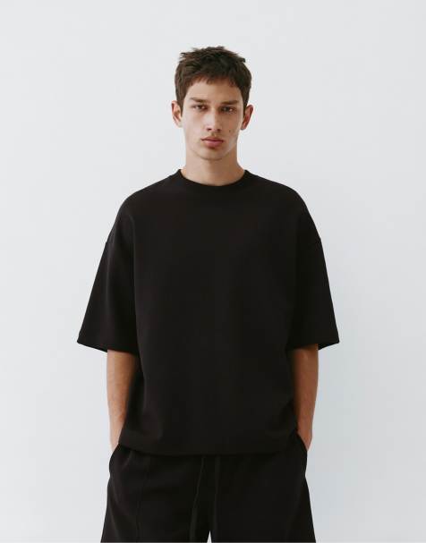 Pull&Bear - T-shirt pesante in tessuto interlock nero a maniche corte - view 1
