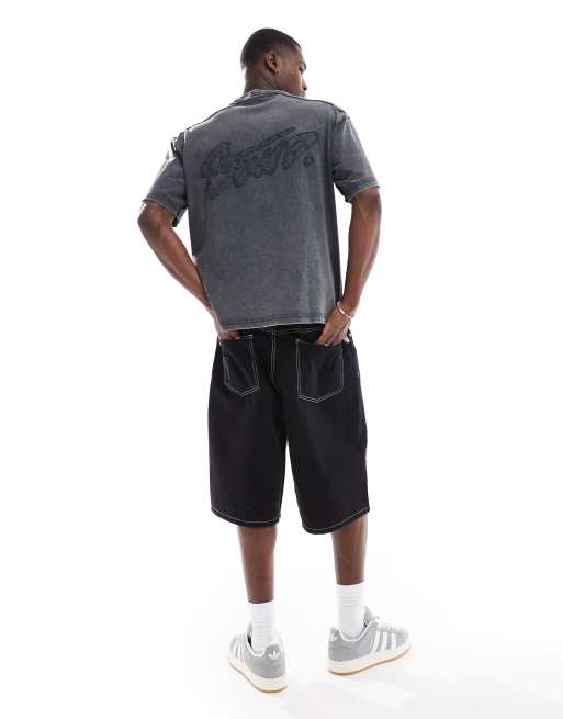 Pull&Bear - T-shirt squadrata antracite con ricamo
