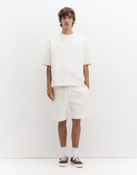 Pull&Bear - T-shirt van zware stof met interlocknaden en korte mouwen in gebroken wit - view 1