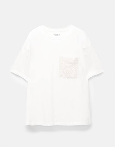 Pull&Bear T-shirt with crochet pocket in ice - view 1