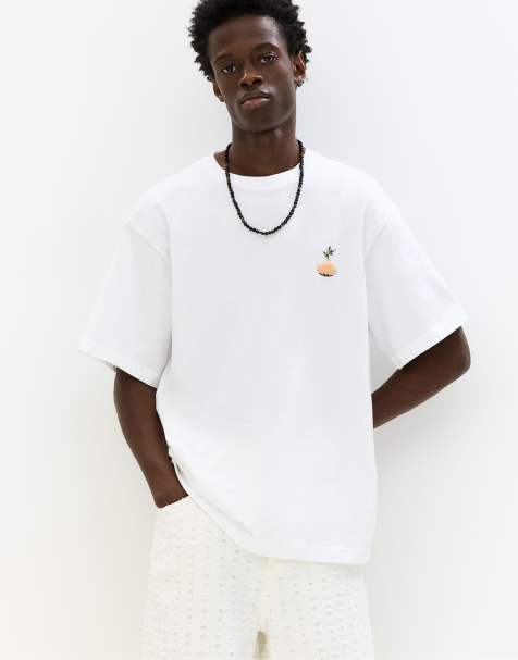 Pull&Bear T-shirt with embroidered vase in off white