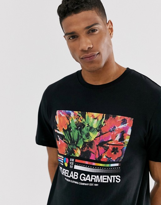 Pull&Bear t-shirt with floral chest print in black