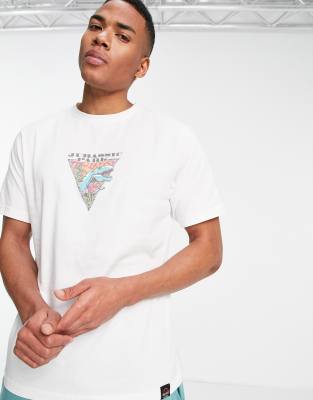 pull and bear jurassic park t shirt