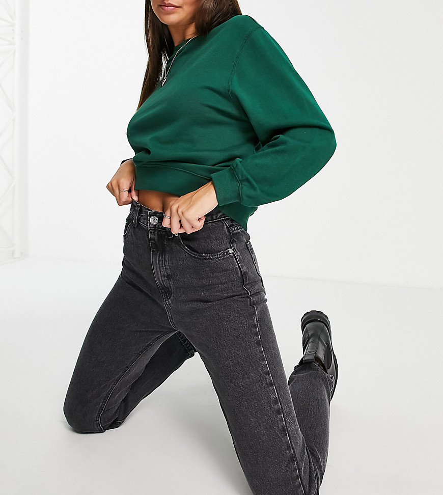 Pull & Bear Tall basic mom jeans in gray-Grey