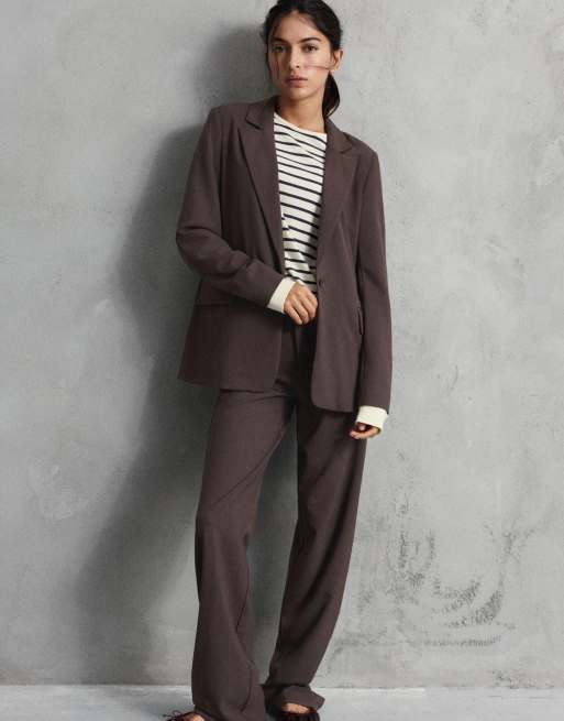 Pull&Bear Tall straight leg trousers in brown, 7 of 7