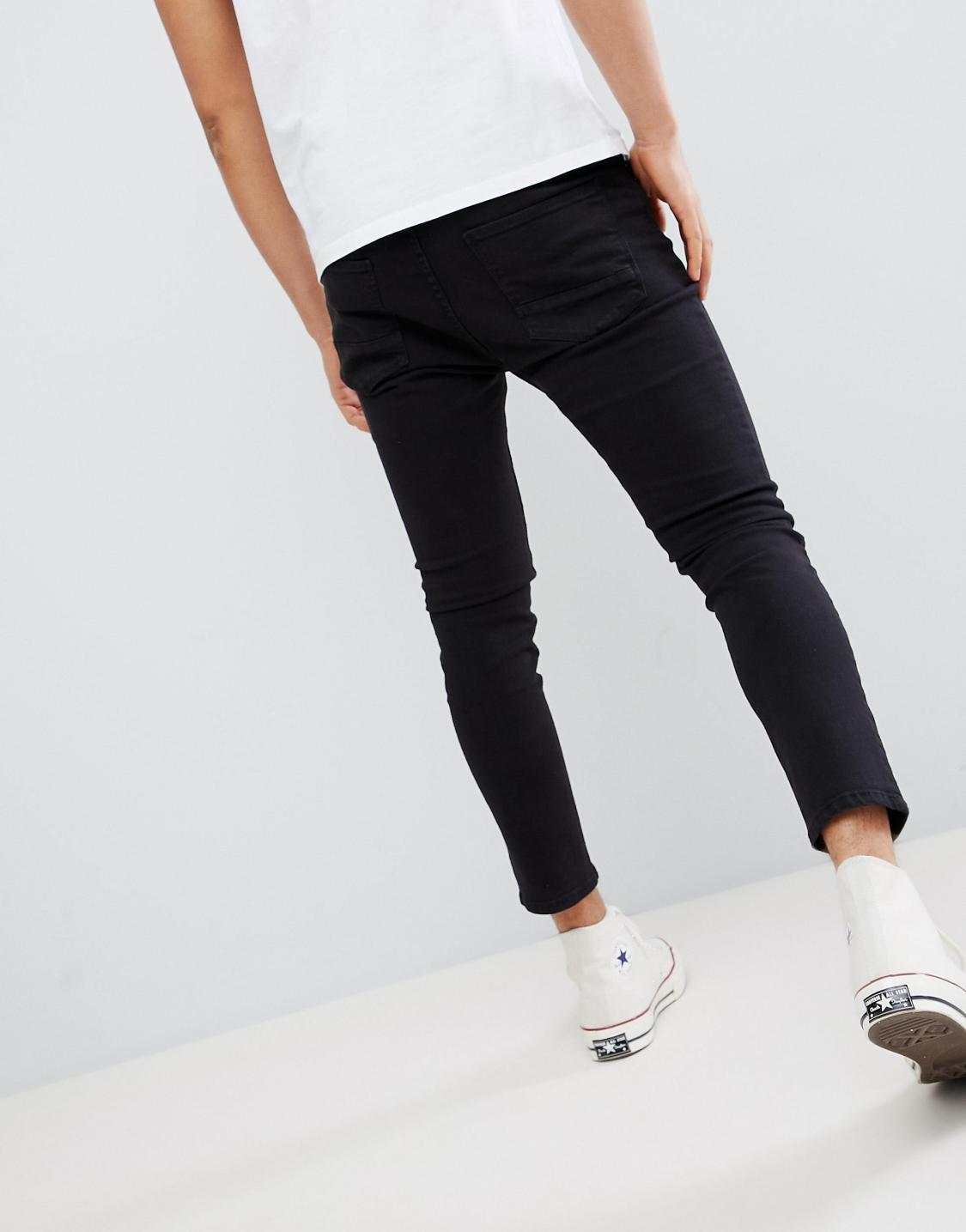 Черные джинсы-морковки Pull&Bear